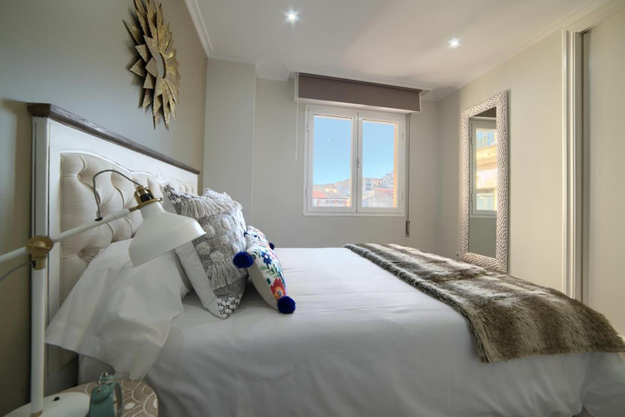 Apartamentos4U Tudela Centro - Parking Incluido Exteriör bild