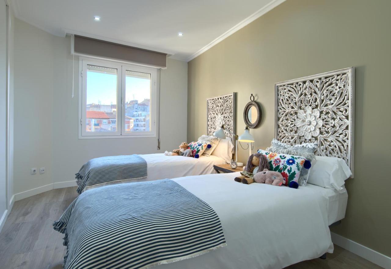 Apartamentos4U Tudela Centro - Parking Incluido Exteriör bild