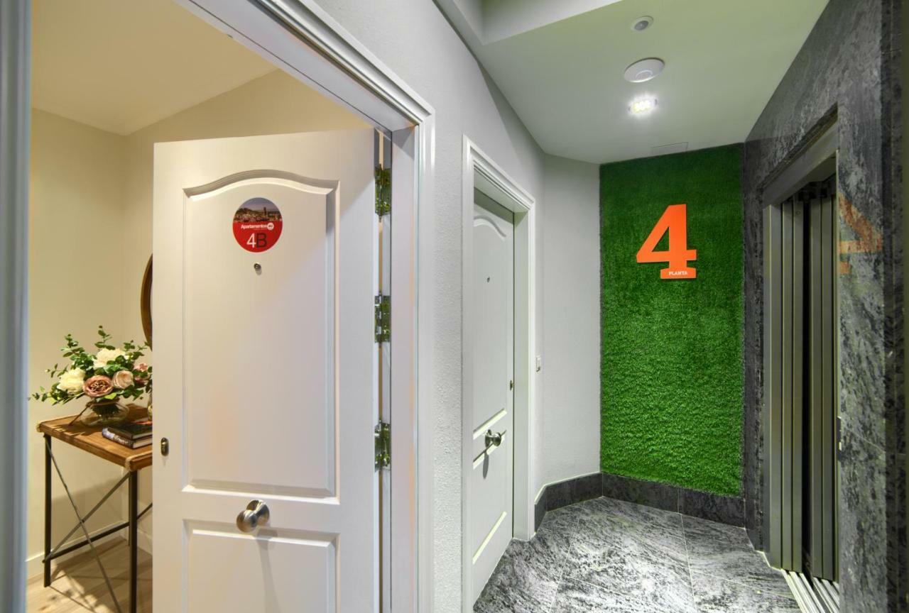 Apartamentos4U Tudela Centro - Parking Incluido Exteriör bild